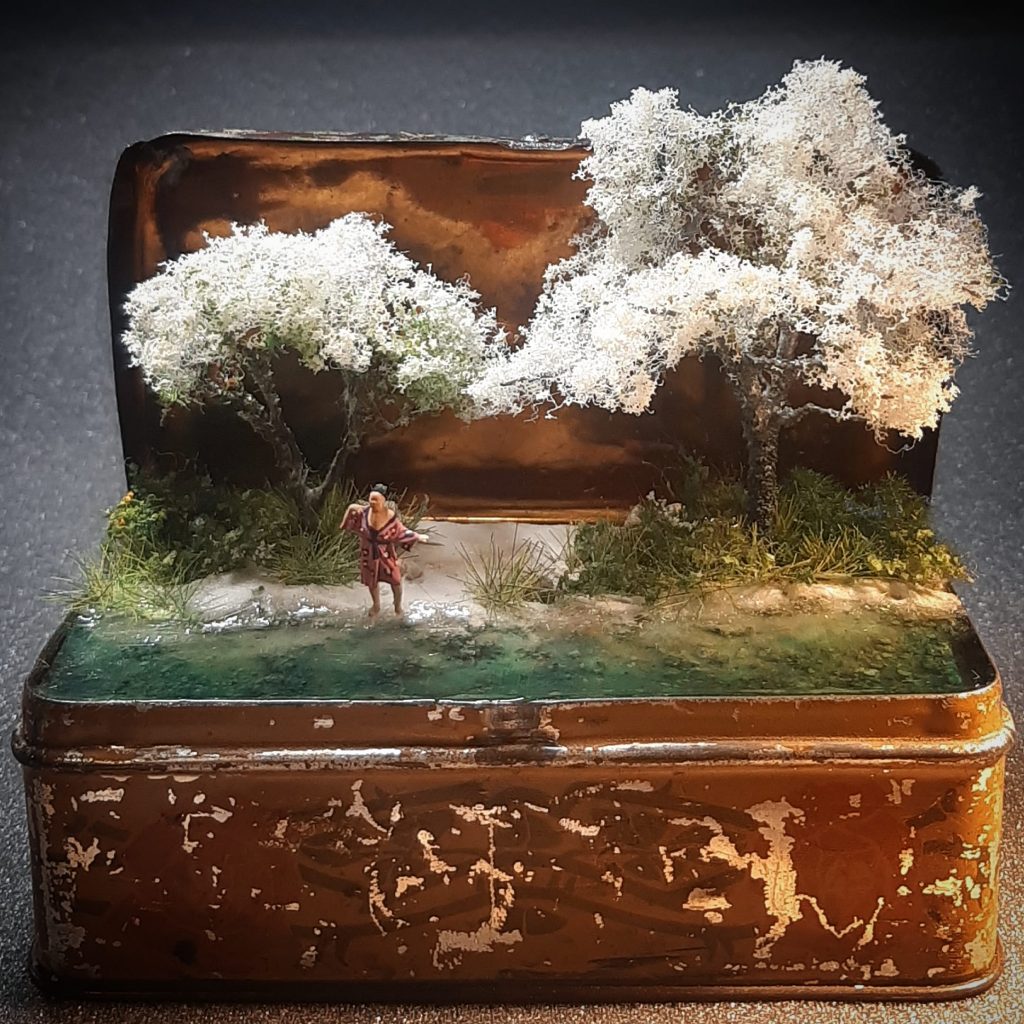 Nr. 83 vintage Blechbox ca. 14 x 6,5 cm Hanami